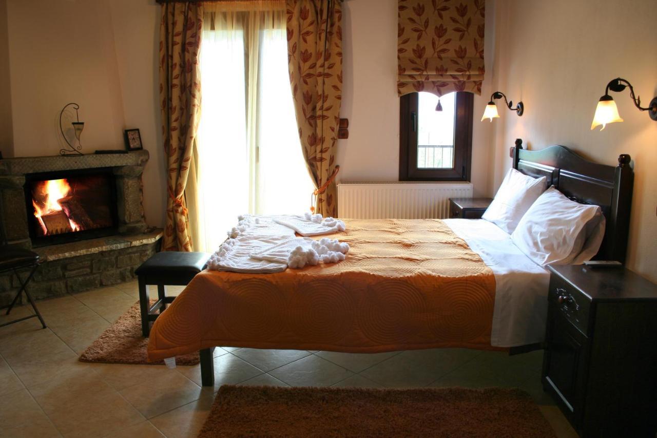 Evilion Traditional Inn Plakoton Ngoại thất bức ảnh